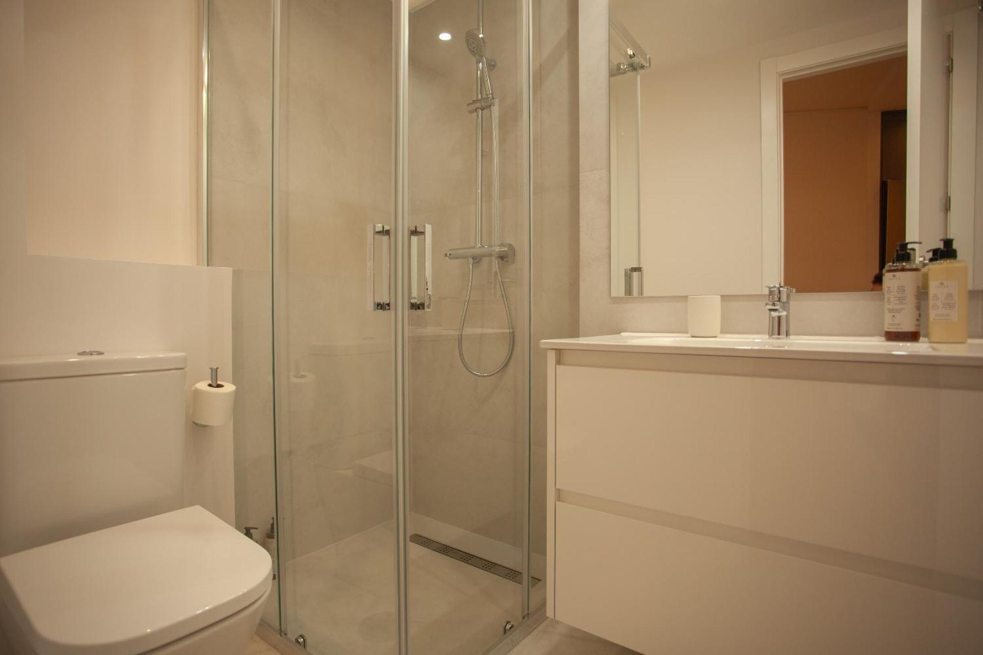 Apartment In Chamberi Madrid Room photo
